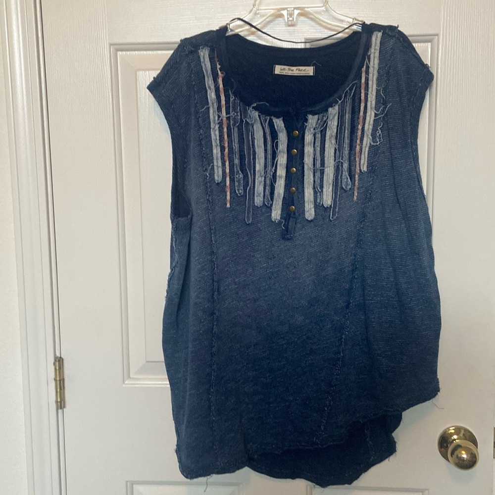 We The Free blouse 
Size small